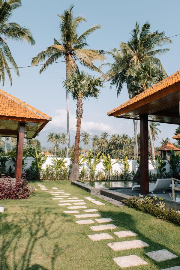 Villa Uhaina Амед Экстерьер фото